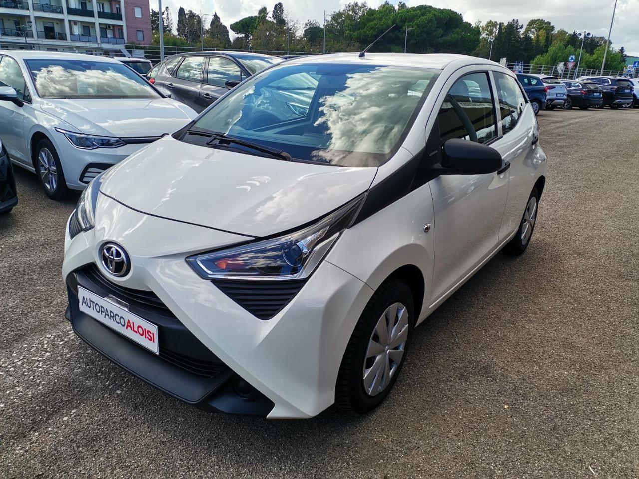 Toyota Aygo Connect 1.0 VVT-i 72CV 5 porte