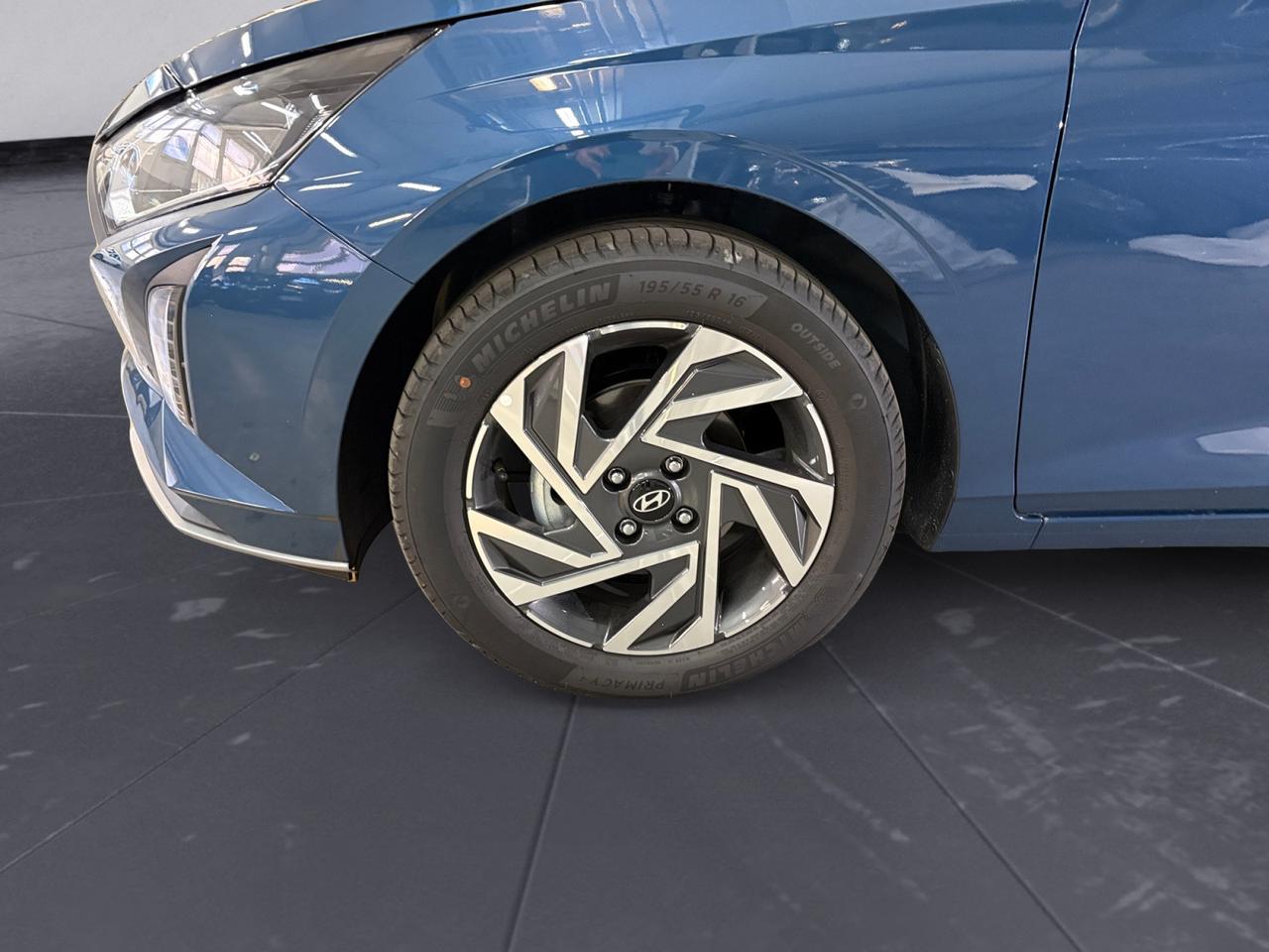 HYUNDAI I20 PE MY25 1.2 MT CONNECTLINE