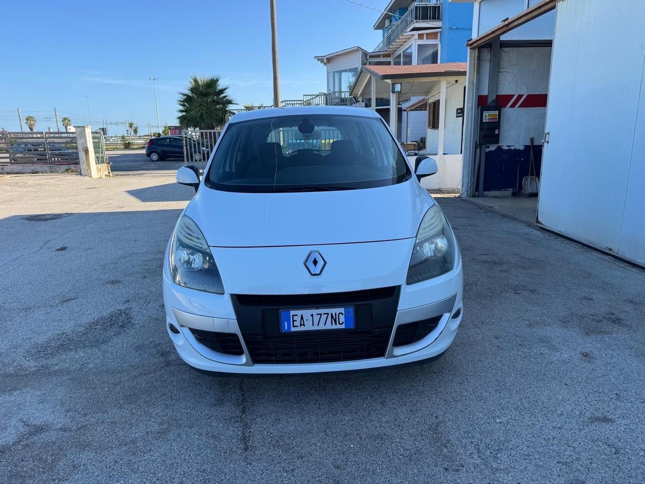 Renault Scenic Scénic X-Mod 1.5 dCi 110CV Confort