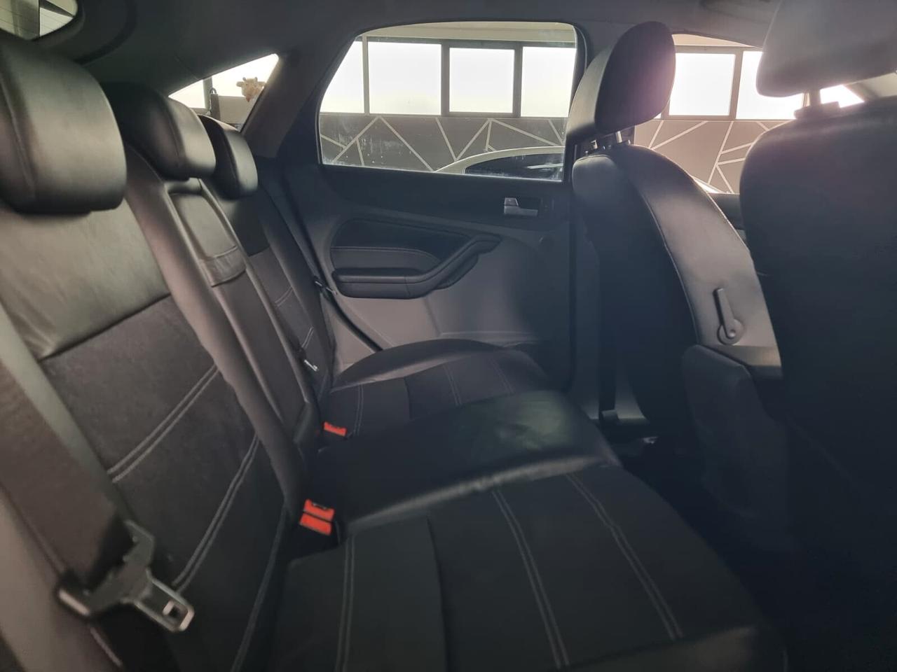 Ford Focus 1.6 TDCi (90CV) 5p. Titanium NEOPATENTATI