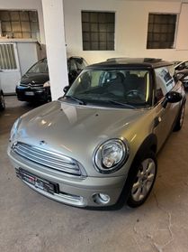 Mini 1.6 16V Cooper Chili