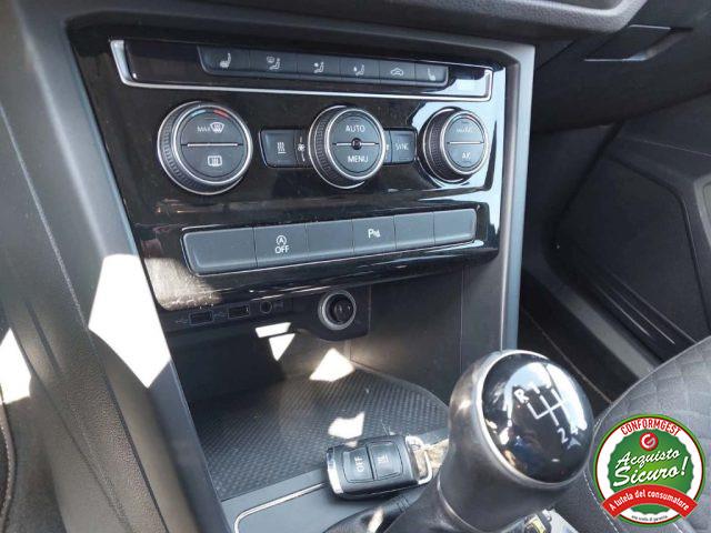 VOLKSWAGEN Touran 1.6 TDI 115 CV SCR Comfortline 7 POSTI