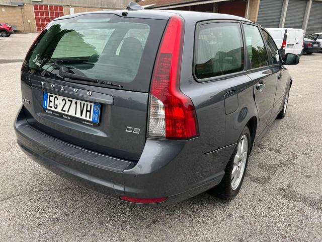 VOLVO V50 D2 POLAR Bellissima Buone Condizioni Generali