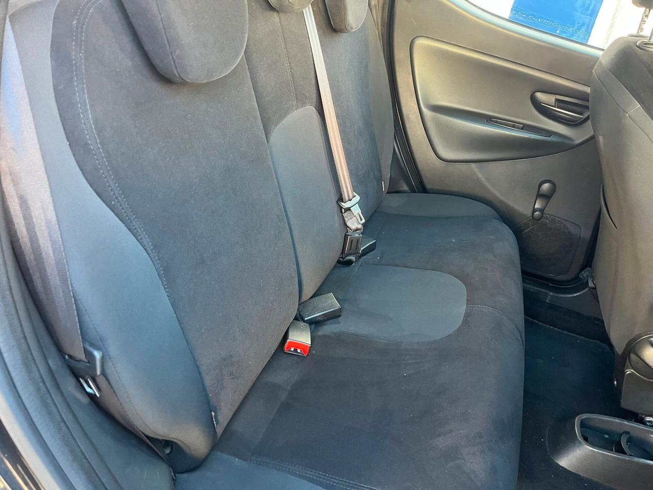 LANCIA YPSILO 1.2 BENZ 5 PORTE LUGLIO 2015 DISTRIBUZ ESEGUITA PERFETTA