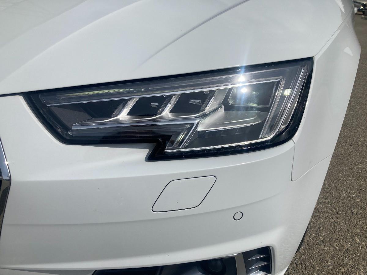 AUDI A4 Avant 35 2.0 tdi 150cv s-tronic