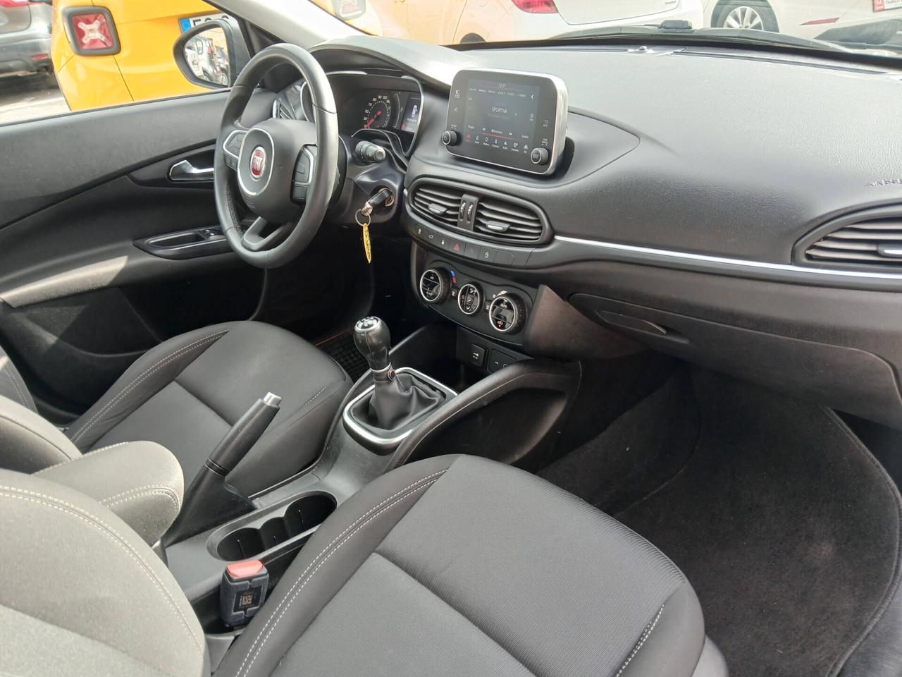 Fiat Tipo 1.3 Mjt 4 porte Lounge