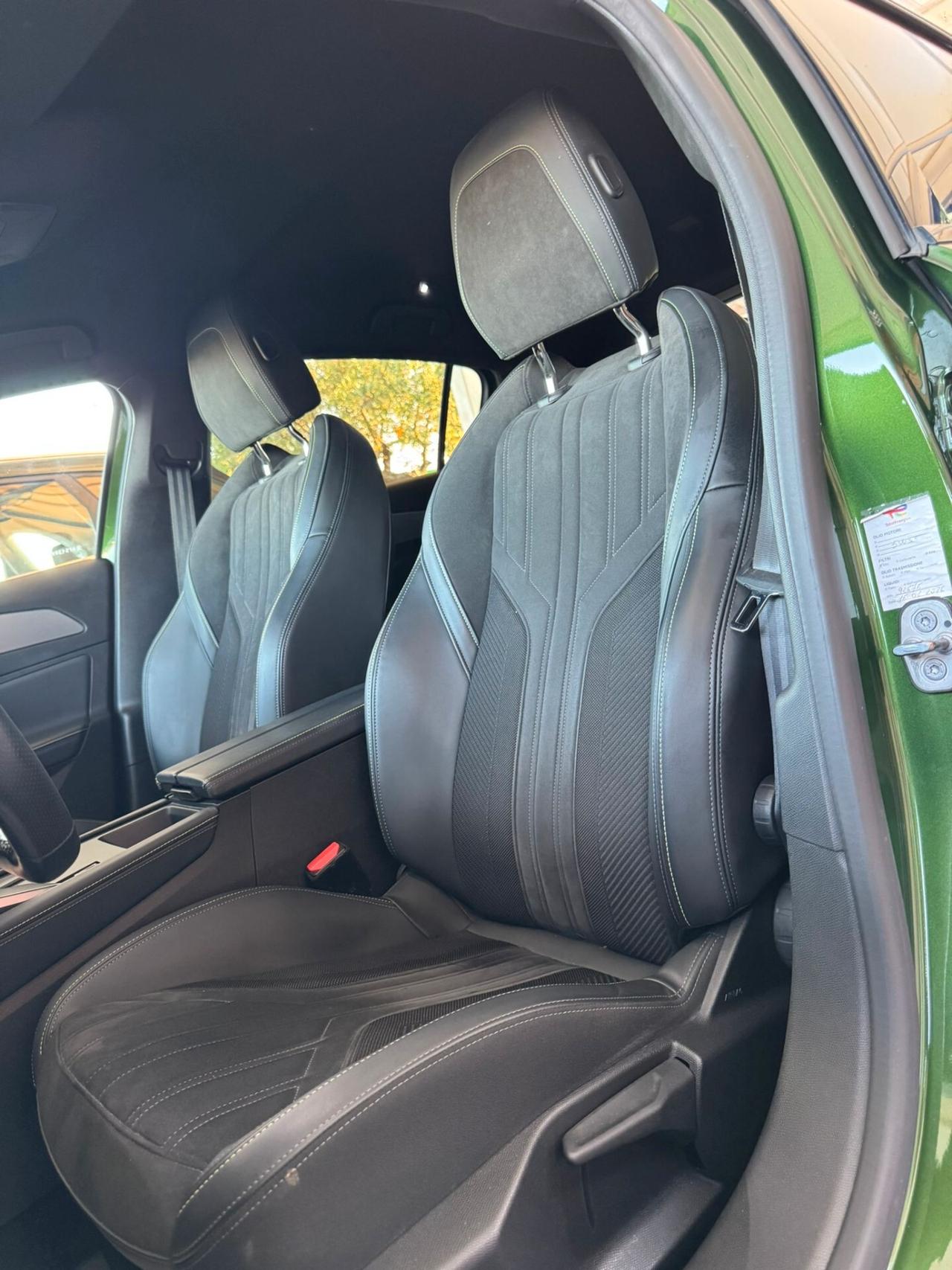 Peugeot 308 BlueHDi 130 S&S EAT8 GT