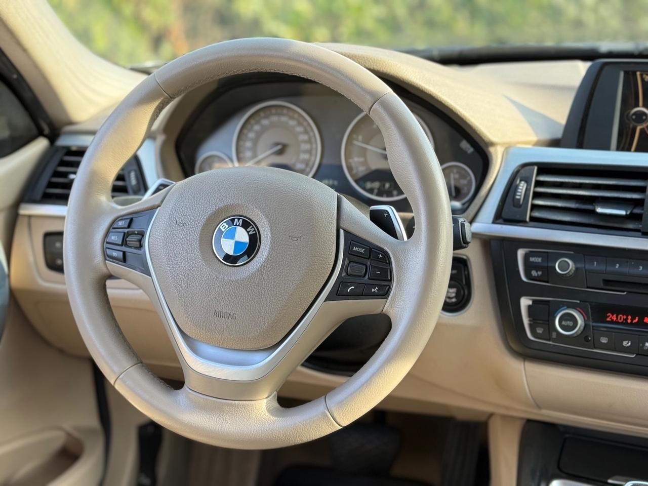 BMW 320d F31 184CV PELLE* XENO*