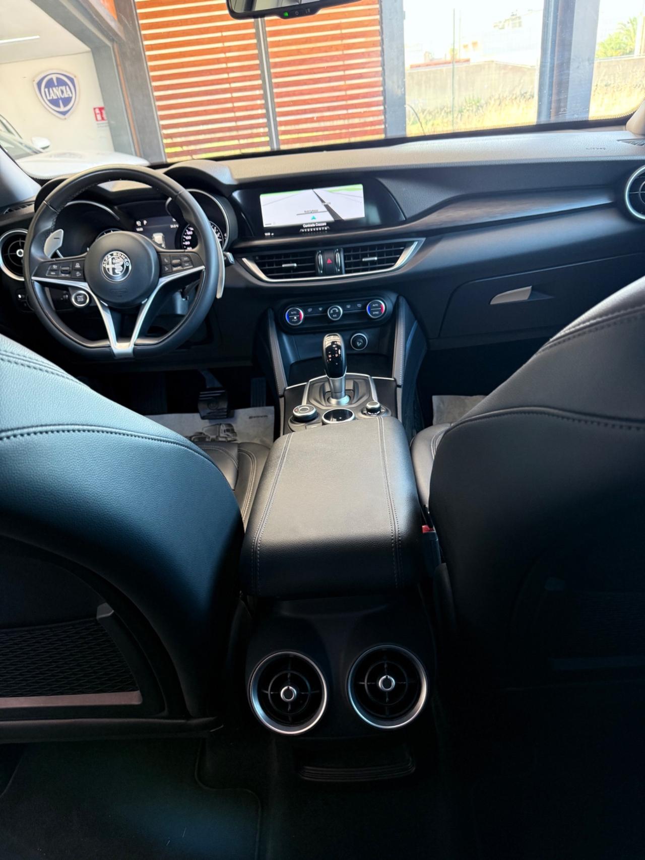 Alfa Romeo Stelvio 2.2 Turbodiesel 210 CV AT8 Q4 B-Tech