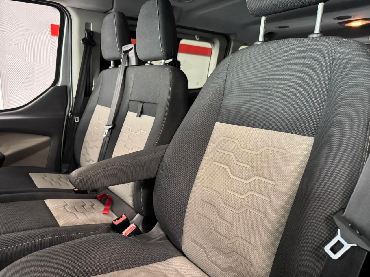 Ford Tourneo Custom 310 2.0 TDCi 130CV aut. PC Titanium