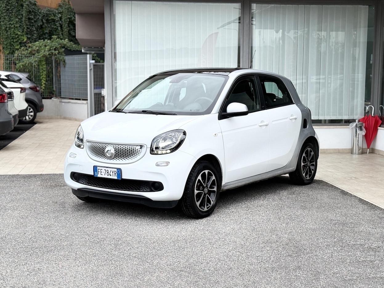 Smart ForFour 1.0 Benzina 71CV E6 Neo. Automatica - 2016