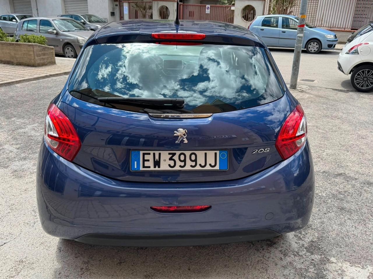 PEUGEOT 208 1.4 HDI 68 CV. ALLURE NAVI CERCHI