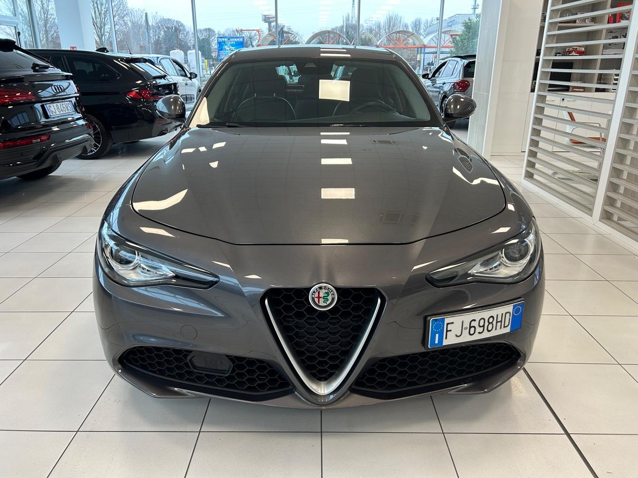 Alfa Romeo Giulia 2.0 Turbo 200 CV AT8 Super