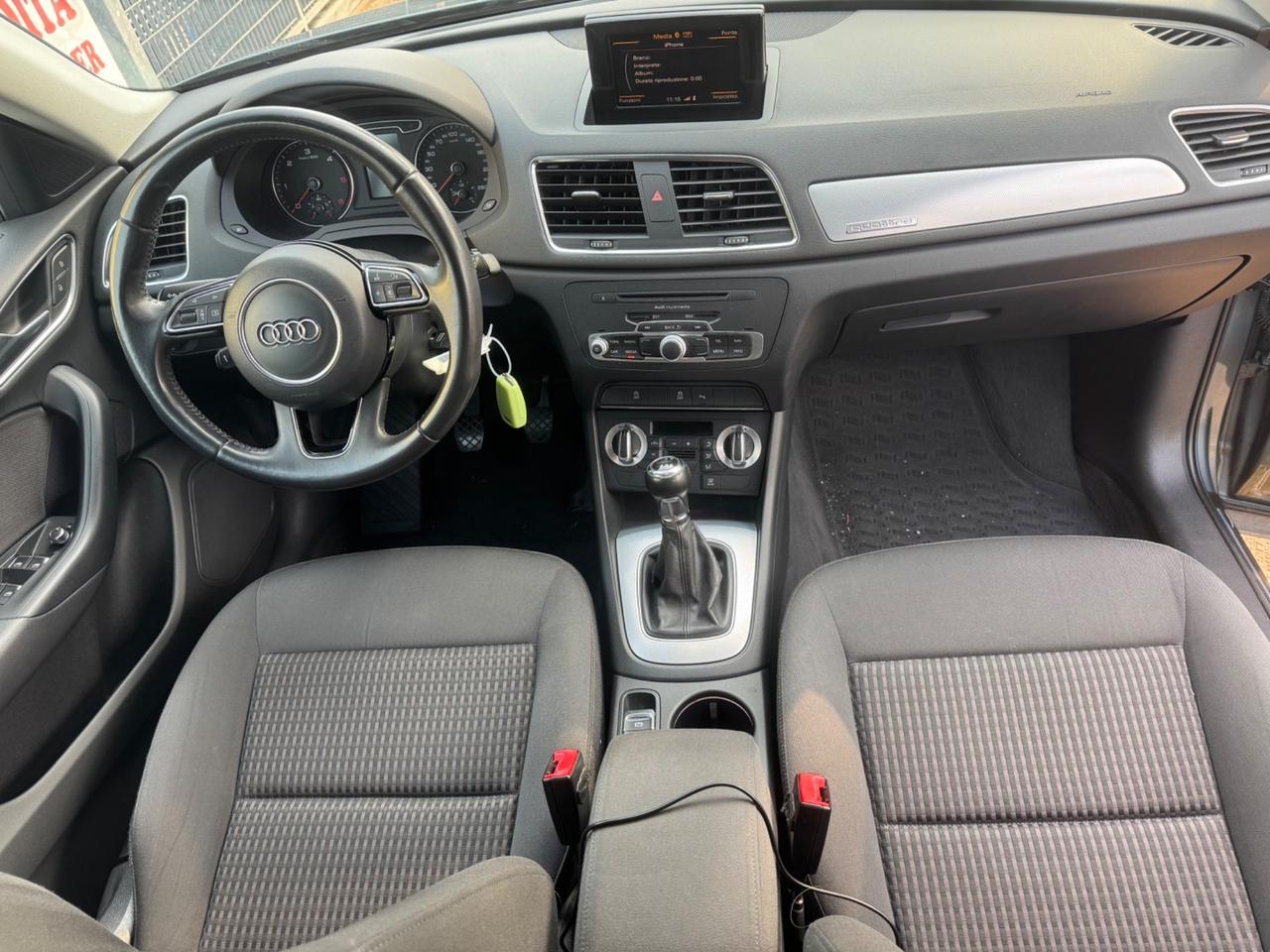 Audi Q3 2.0 TDI 4X4 neopaten garanzia 12 mesi