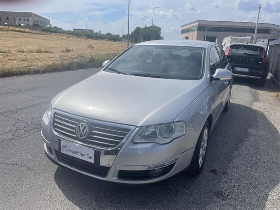VOLKSWAGEN Passat 2.0 16V FSI Comfortline