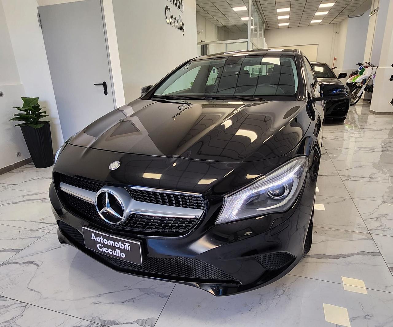 Mercedes-benz CLA 220 Automatic Premium