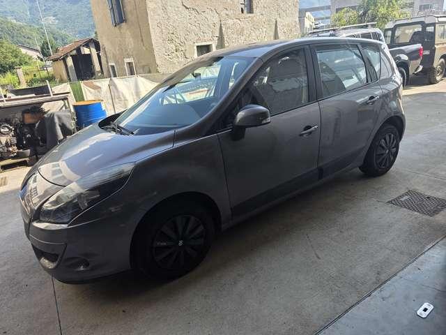 Renault Scenic X-Mod 1.5 dci Confort eco2 130g 105cv