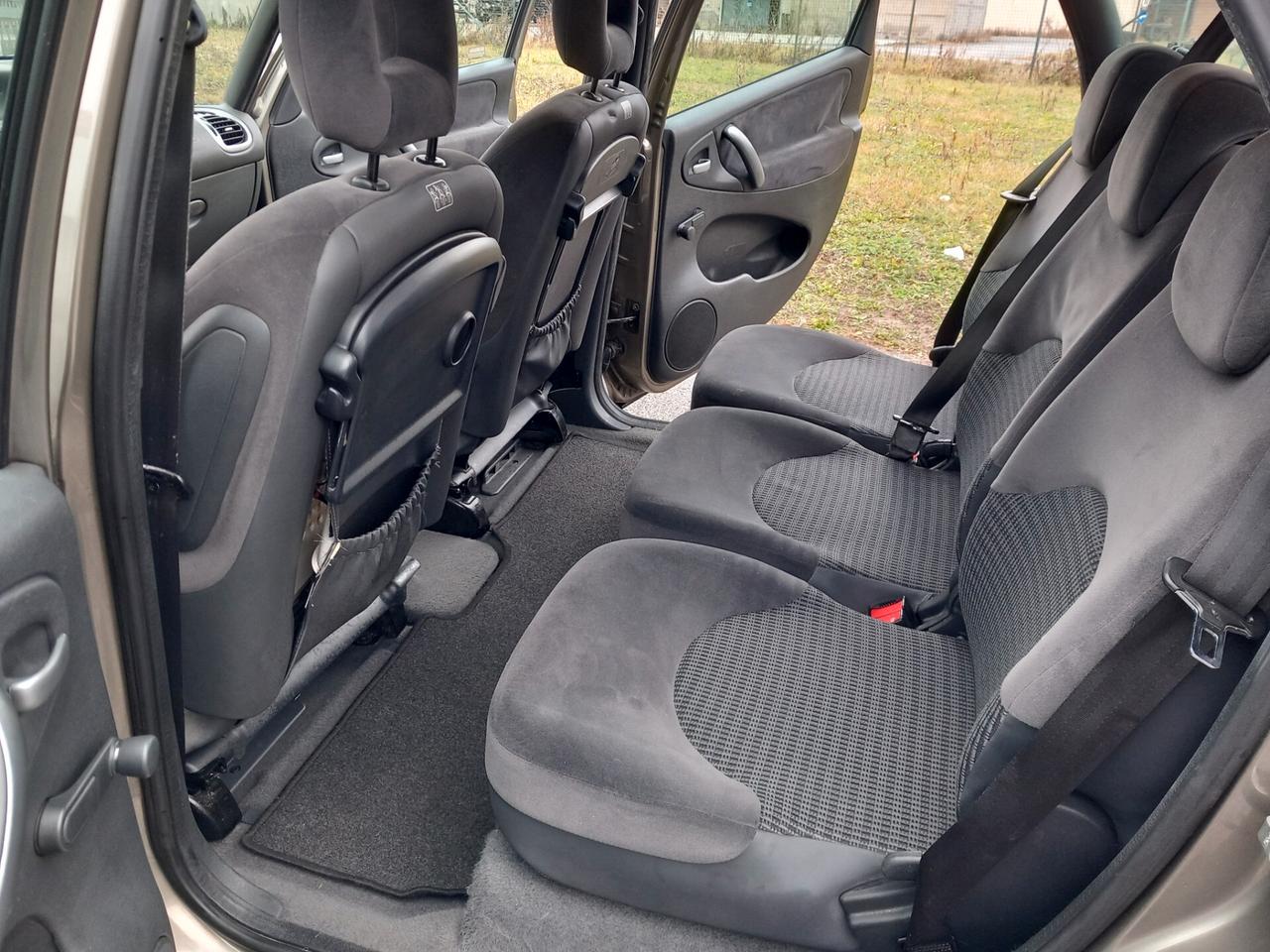 Citroen Xsara Picasso 1.6 16V Elegance