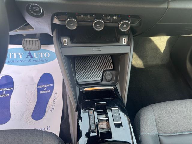 CITROEN C4 PureTech 130CV EAT8 Max KM. 4.600