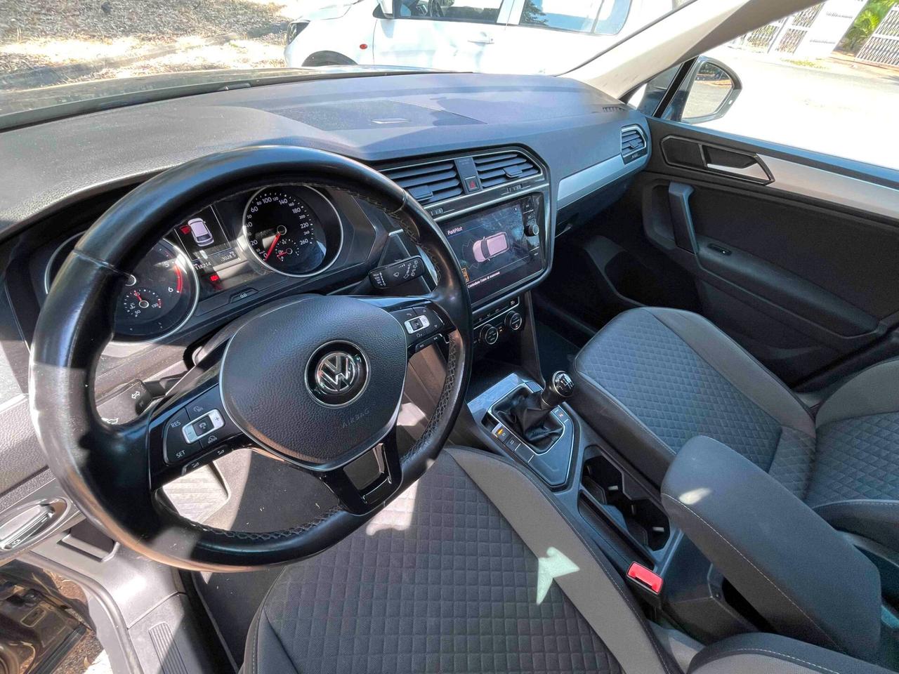 Volkswagen Tiguan 1.6 TDI SCR Business BlueMotion Technology