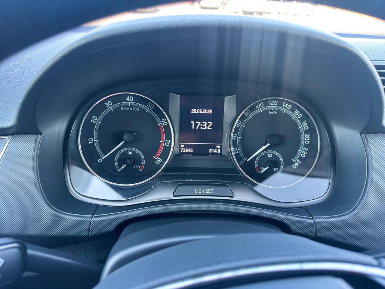 Skoda Fabia 1.0 MPI 60 CV Twin Color Nero