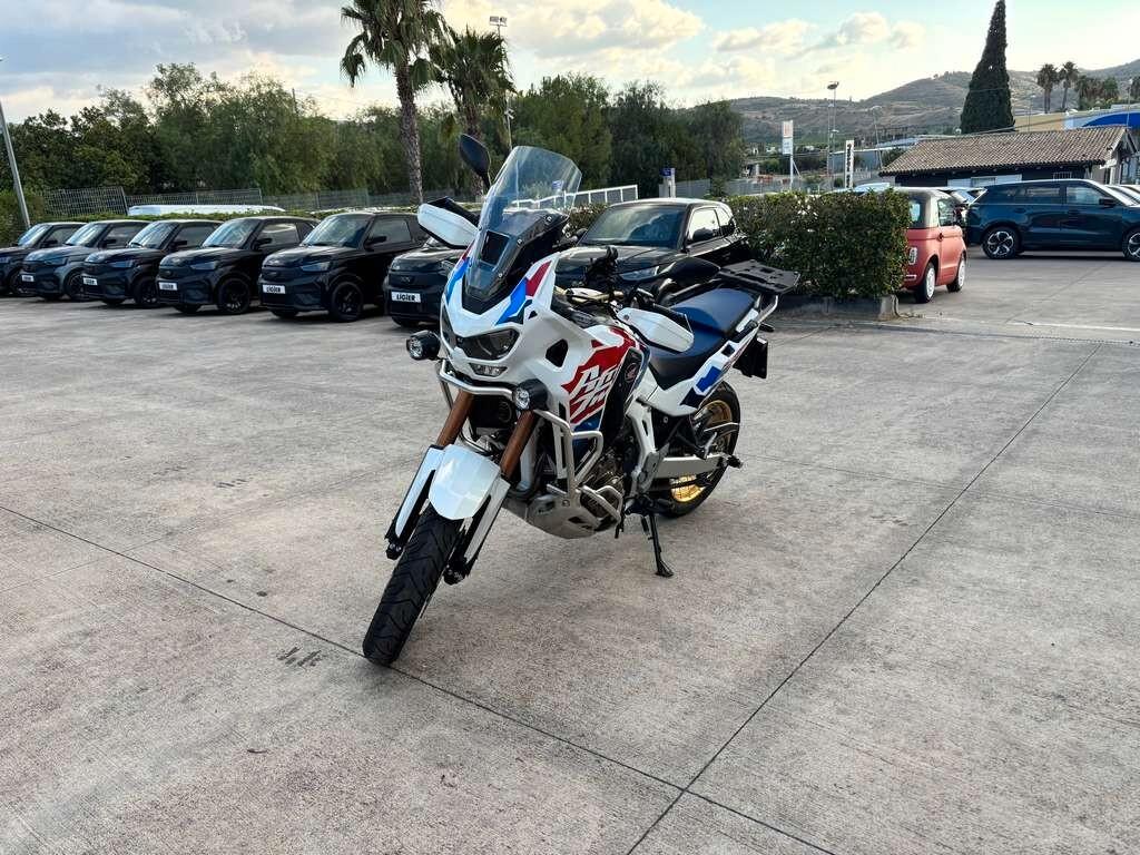 Honda CRF1100L Africa Twin Adventure Sport DCT 2026 / Km 7.000 Tua a solo 149 Euro al mese