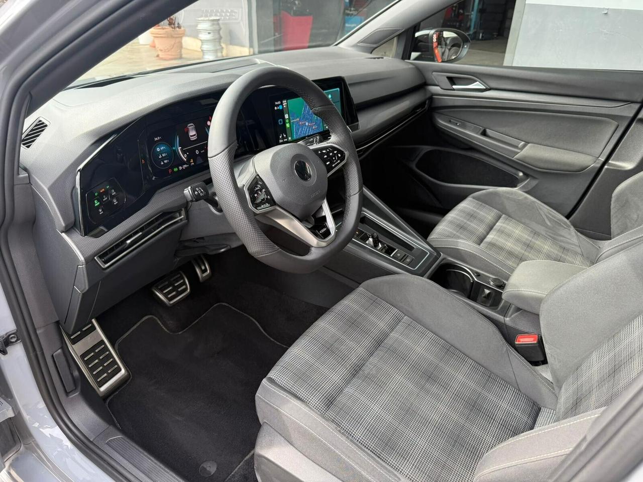 Volkswagen Golf 2.0 TDI GTD DSG