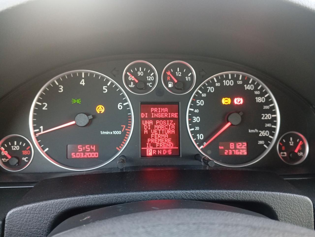 Audi A6 2.7 V6 turbo cat Avant quattro