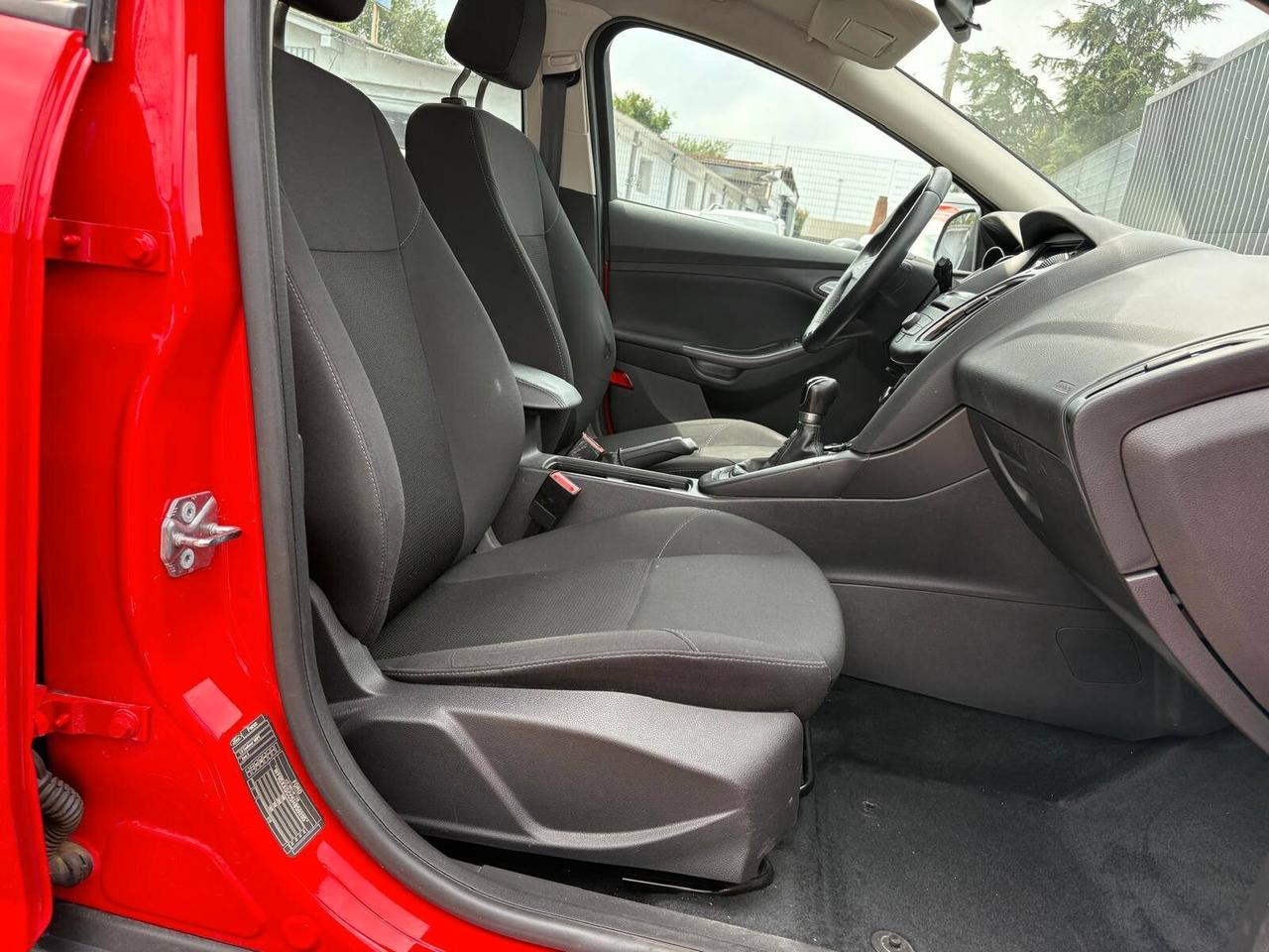 Ford Focus 1.0 EcoBoost 100 CV Start&Stop Business