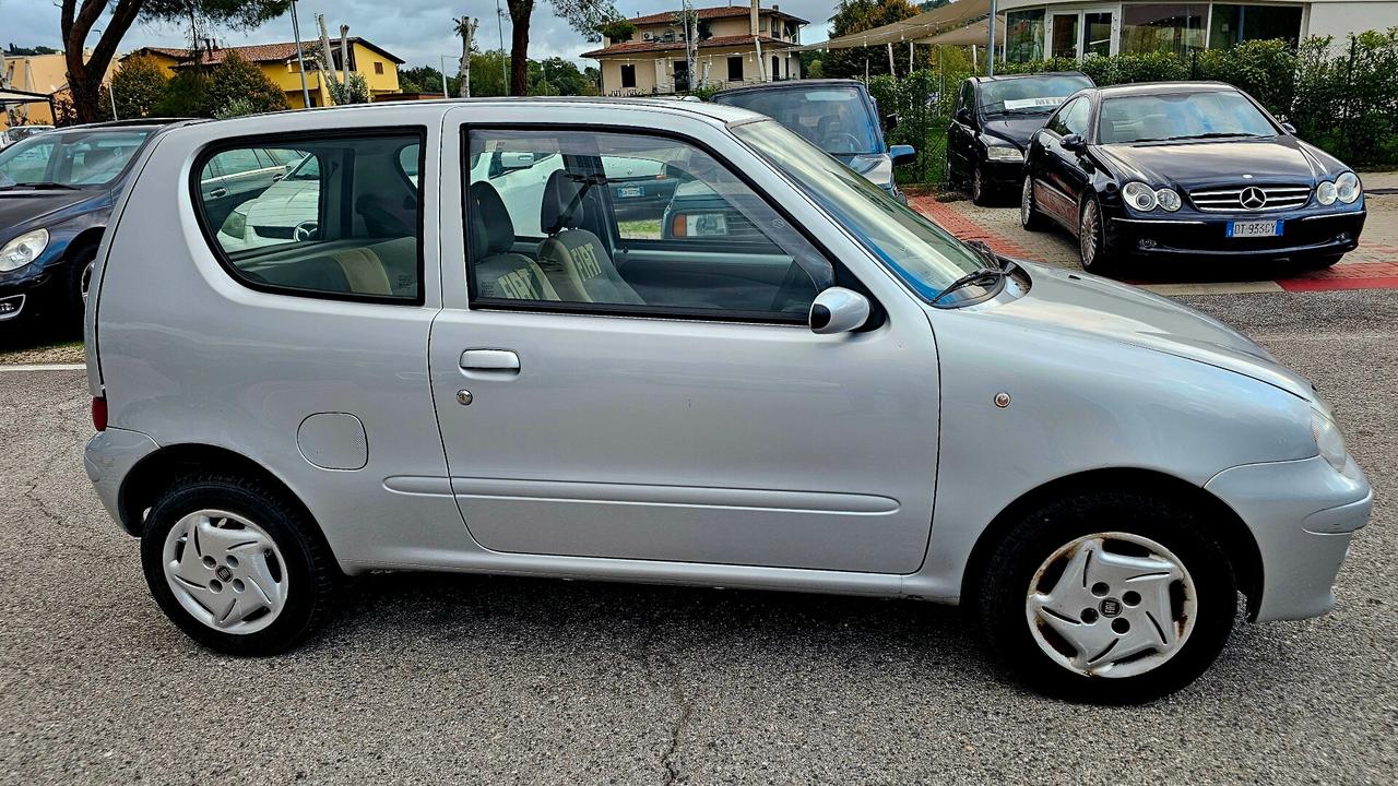 Fiat 600 1.1 Active