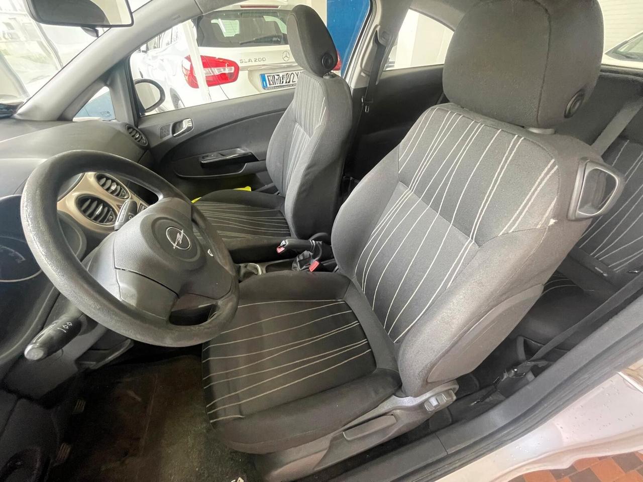 Opel Corsa 1.0 12V 3 porte