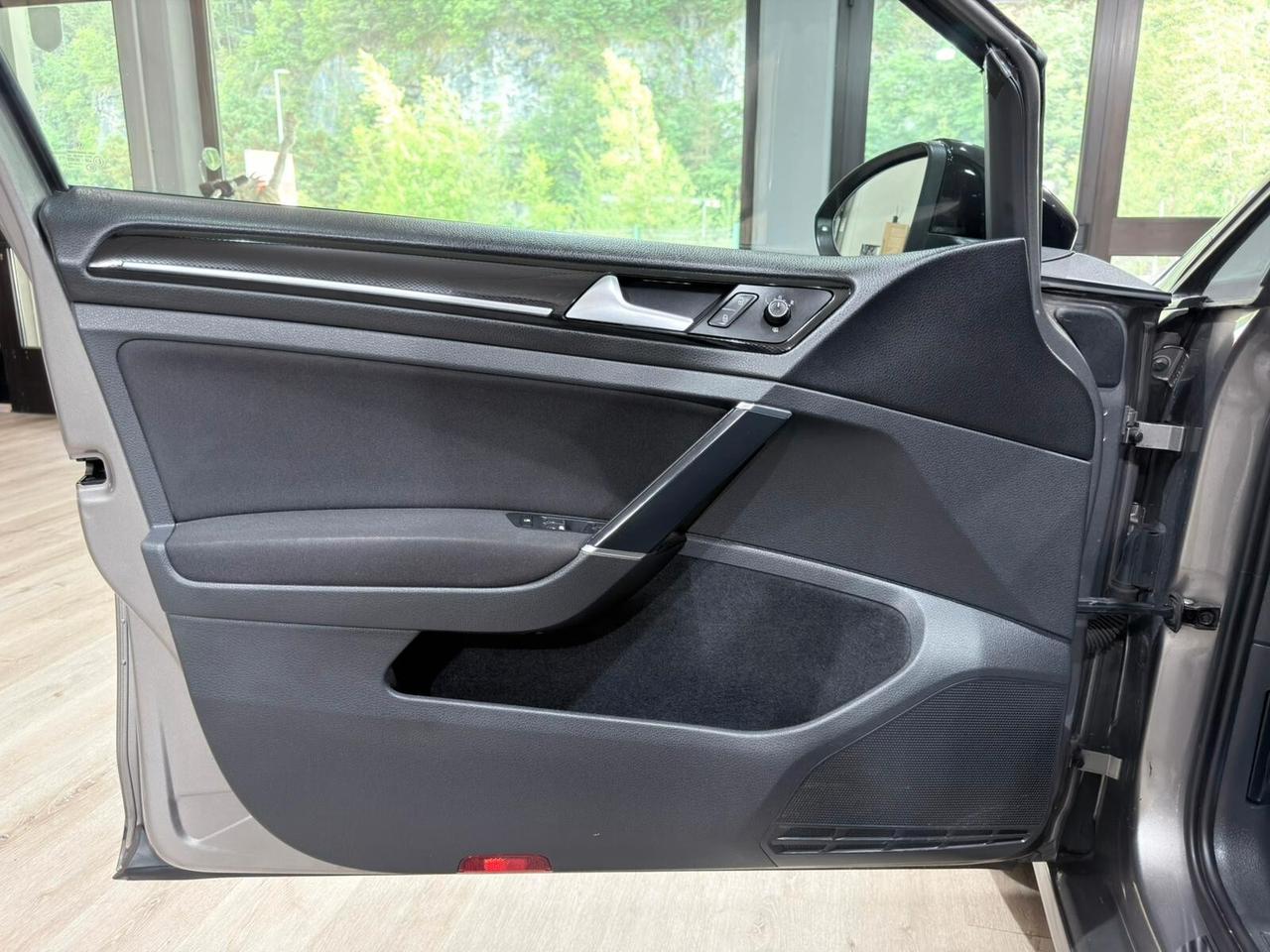 VOLKSWAGEN GOLF 7 1.6 TDI 105CV HIGHLINE