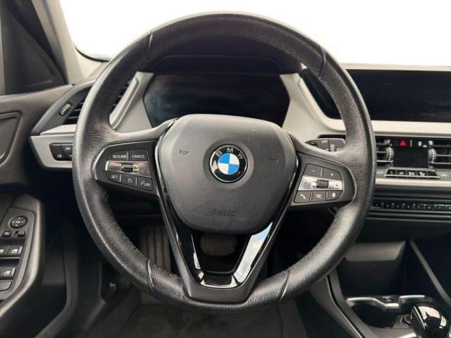 BMW 116 d 5p. Business Advantage