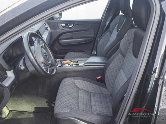 VOLVO XC60 2.0 b4 Core auto - PER OPERATORI DEL SETTORE