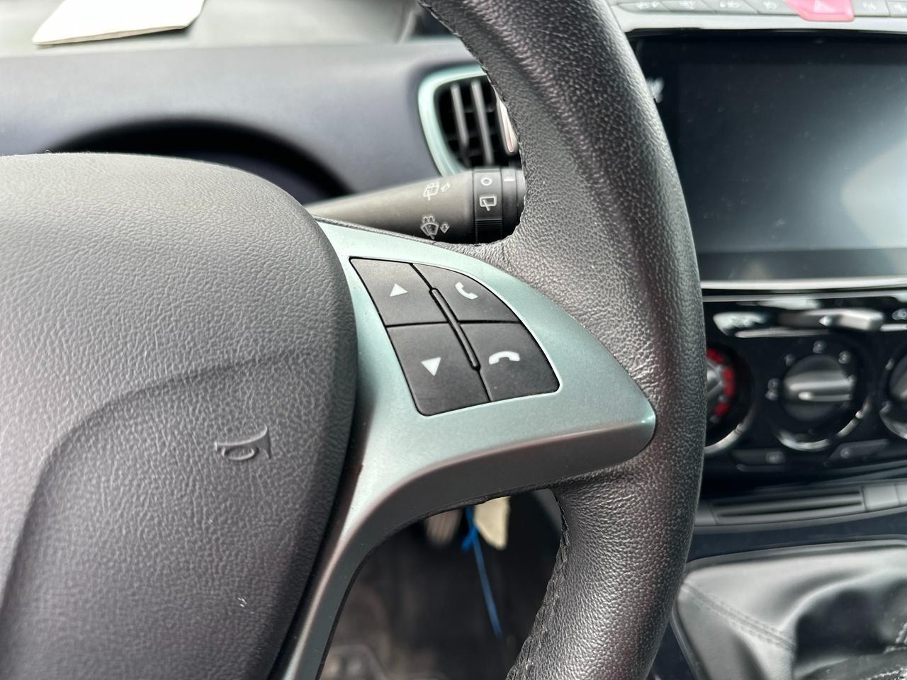 LANCIA Ypsilon III 2021 - Ypsilon 1.0 firefly hybrid Gold s&s 70cv 5p.ti