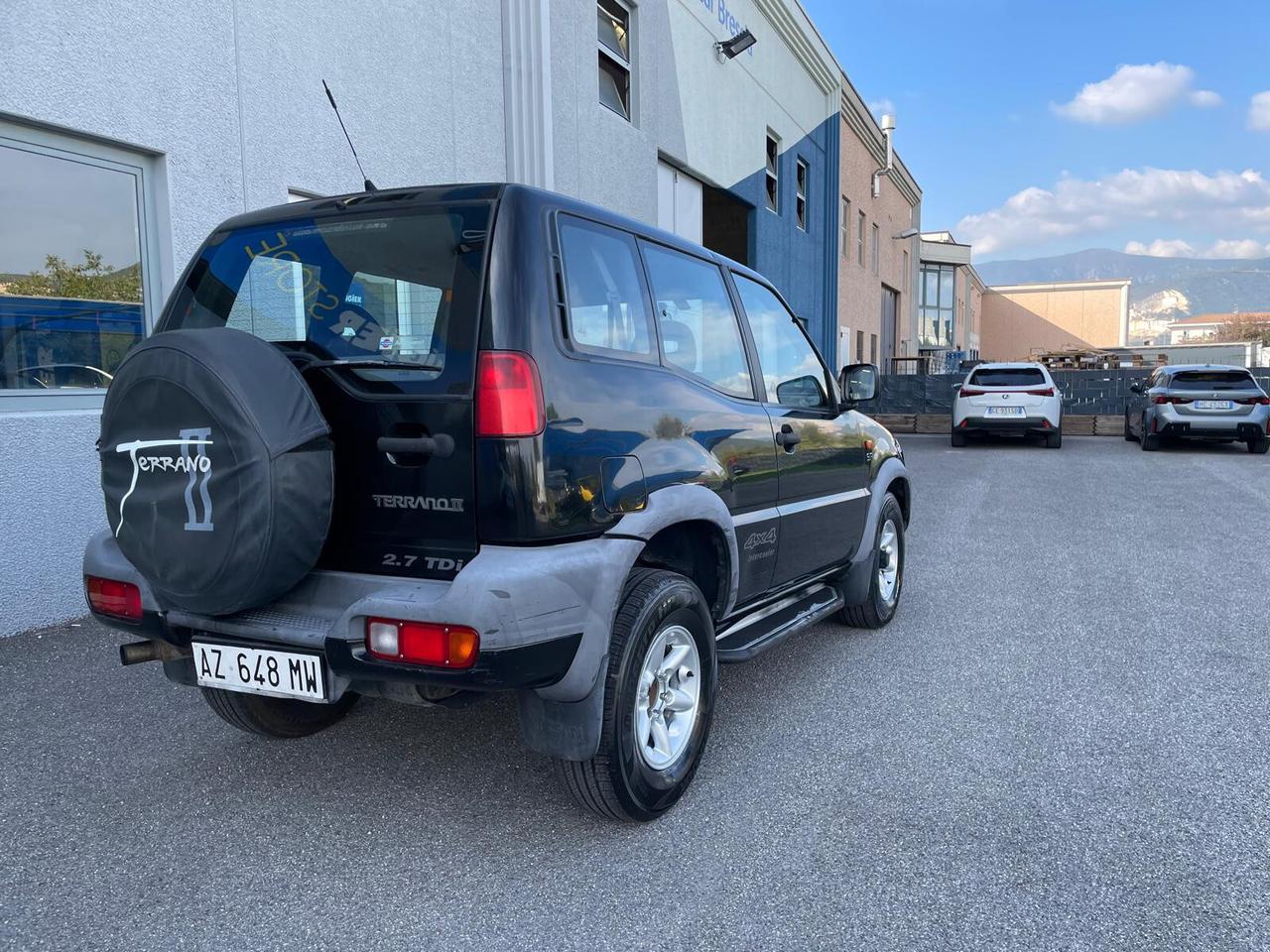 Nissan Terrano II 2.7 Tdi 3 porte SR Safari