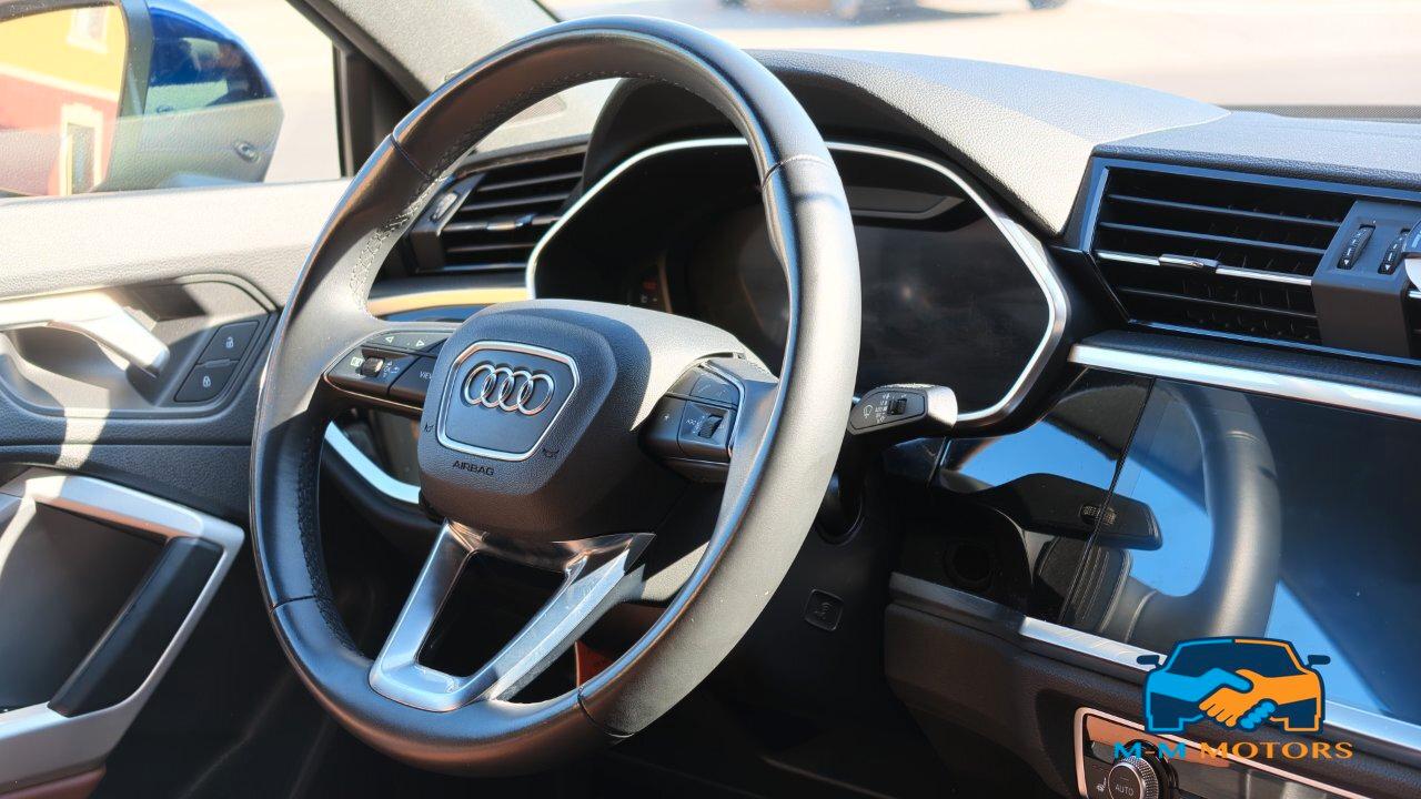Audi Q3 Sportback 35 2.0 tdi Business Plus s-tronic