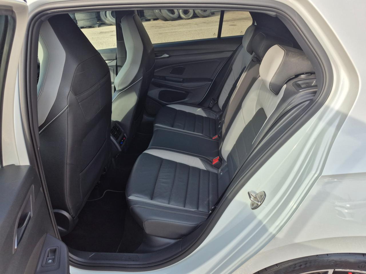 Volkswagen Golf 2.0 TDI DSG GTD