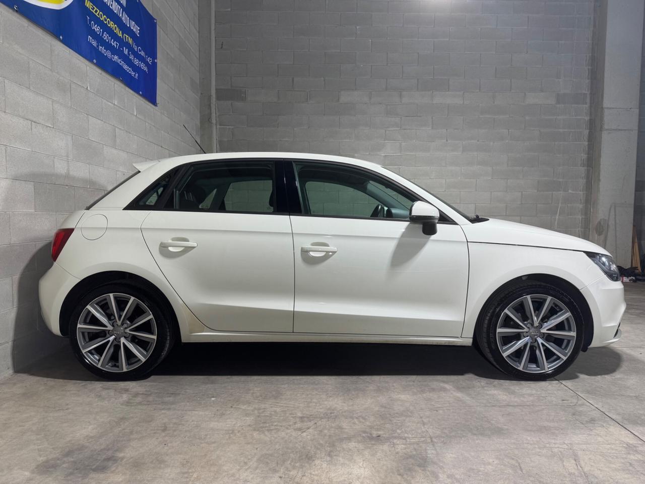 Audi A1 1.6 TDI 90CV MANUALE NEOPATENTATI