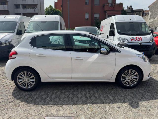 PEUGEOT 208 PureTech Turbo 110 EAT6 S&S 5 porte Allure