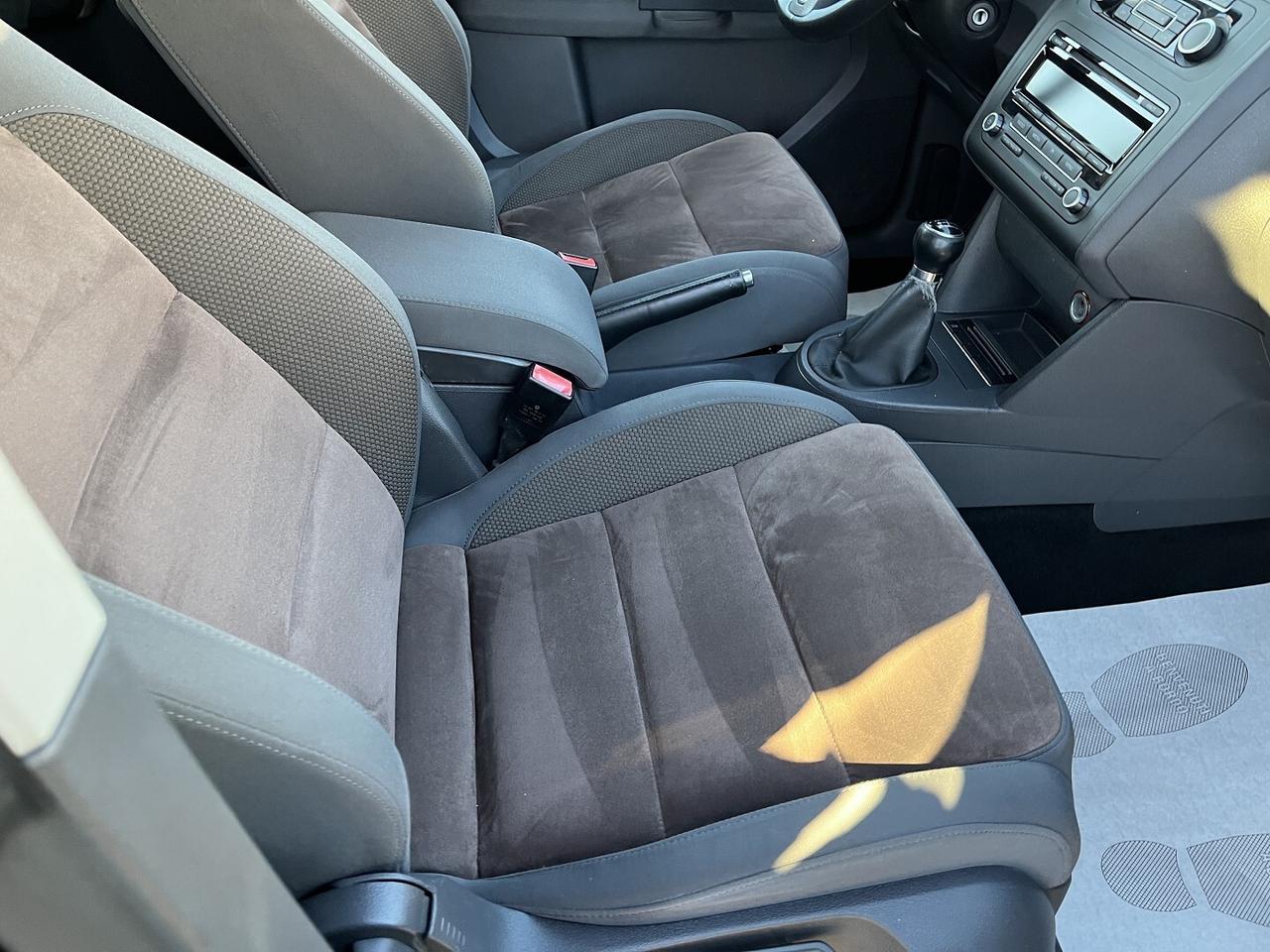 VW TOURAN 2.0 TDI 140 CV DSG 7 POSTI