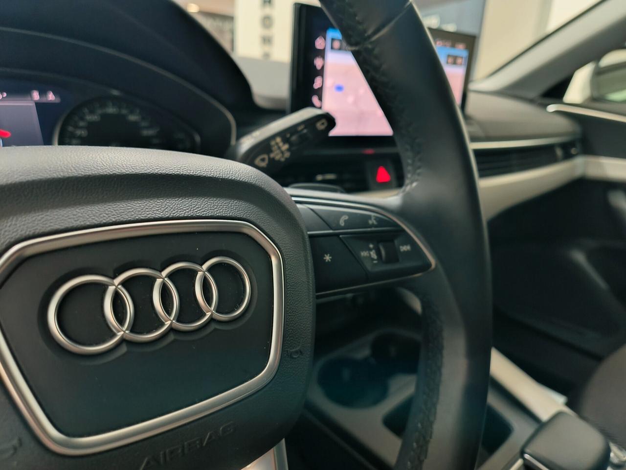 Audi A4 Avant 30 TDI/136 CV S tronic Business