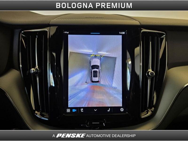 Volvo XC60 XC60 B5 AWD automatico Plus Dark