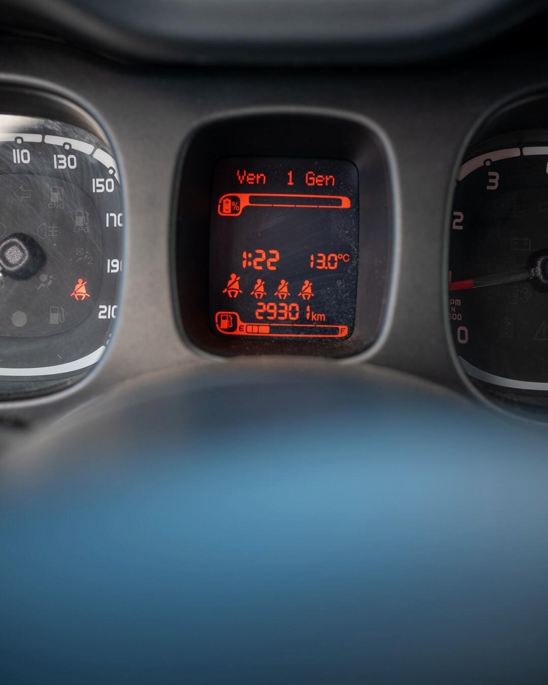 Fiat Panda 1.0 Hybrid Cross Red