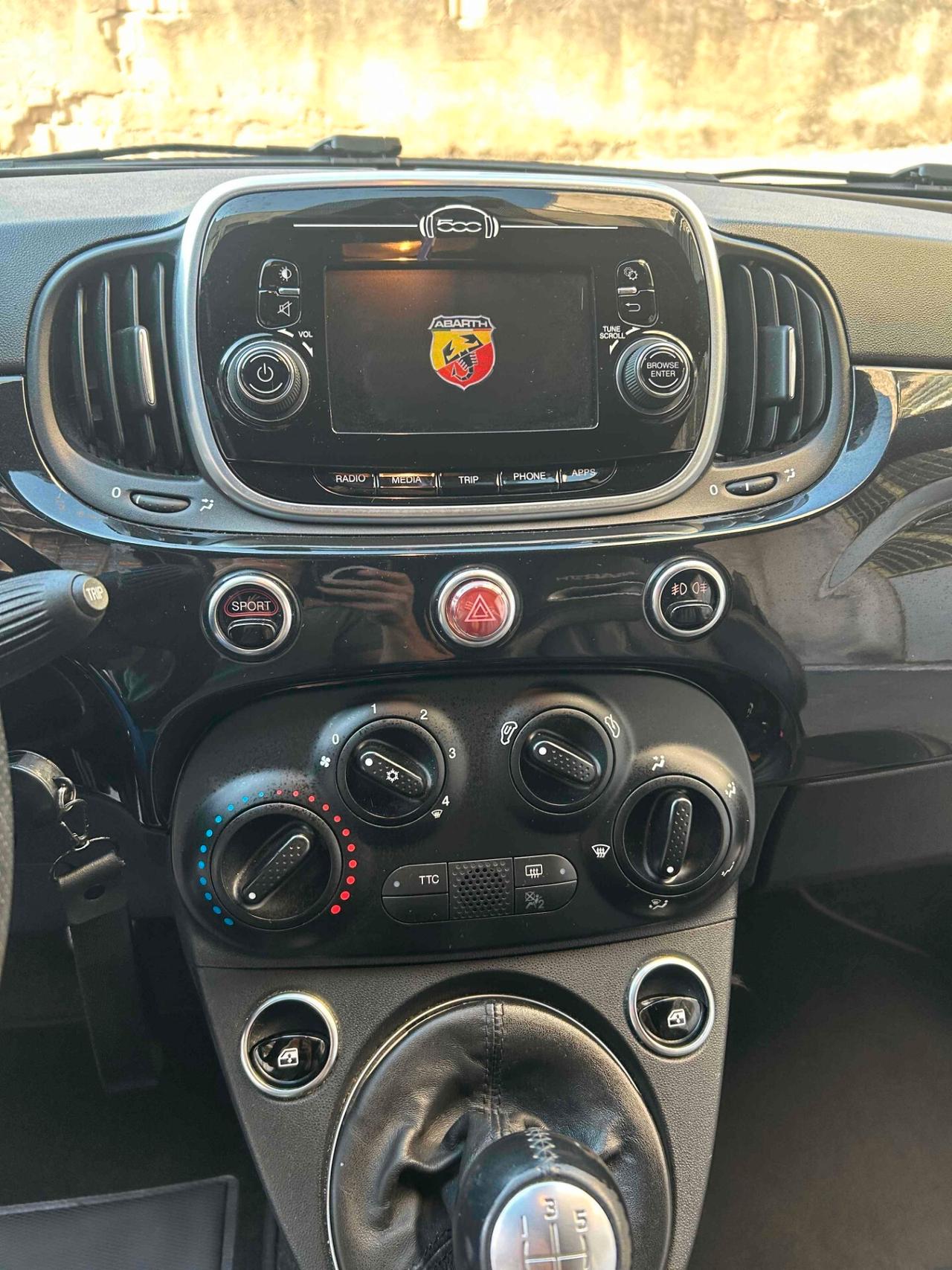 Abarth 595 1.4 Turbo pelle nera tutta tagliandata Cambio manuale!! Unico Proprietario!!