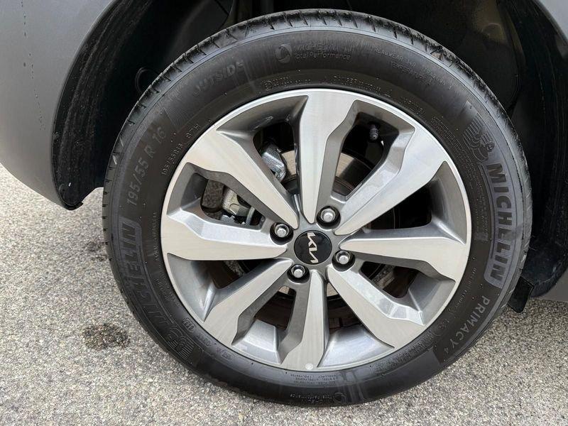 KIA Stonic Stonic 1.0 T-GDi 100 CV MHEV MT Urban