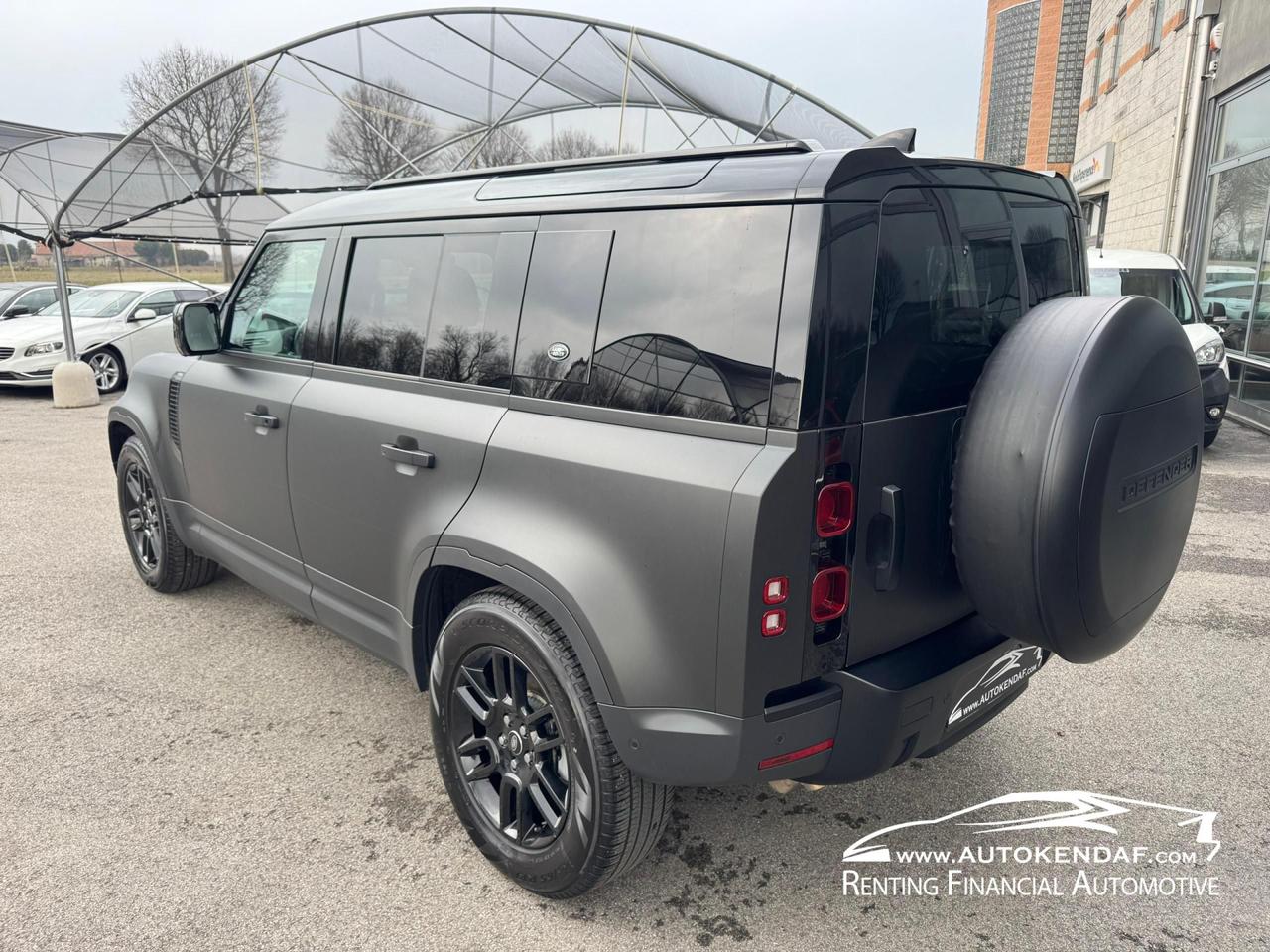 Land Rover Defender 110 3.0d i6 mhev SE awd 250cv auto