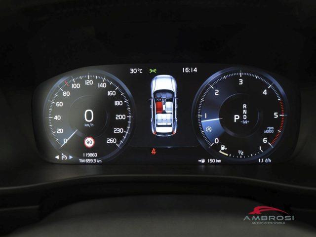 VOLVO XC40 D3 AWD Geartronic
