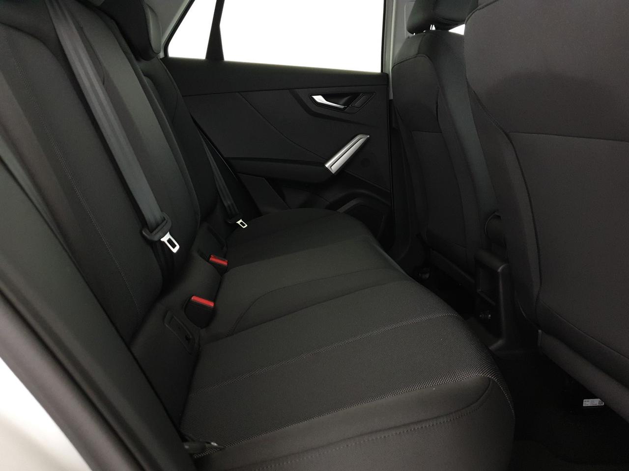 35TFSI 150CV S tronic Identity Black