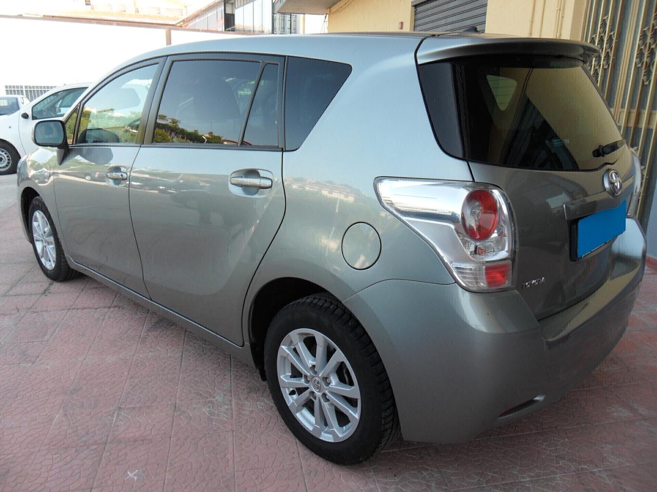 Toyota Verso 2.0 D Style 7 posti